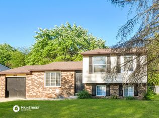 913 N Woodlark Dr, Indianapolis, IN 46229
