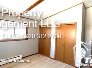 685 Harvey St APT 2, Ripon, WI 54971