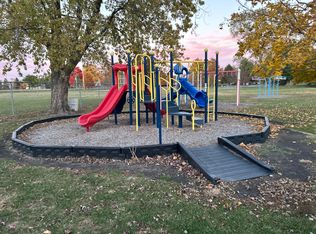 210 Kiick St #19, Latham, IL 62543