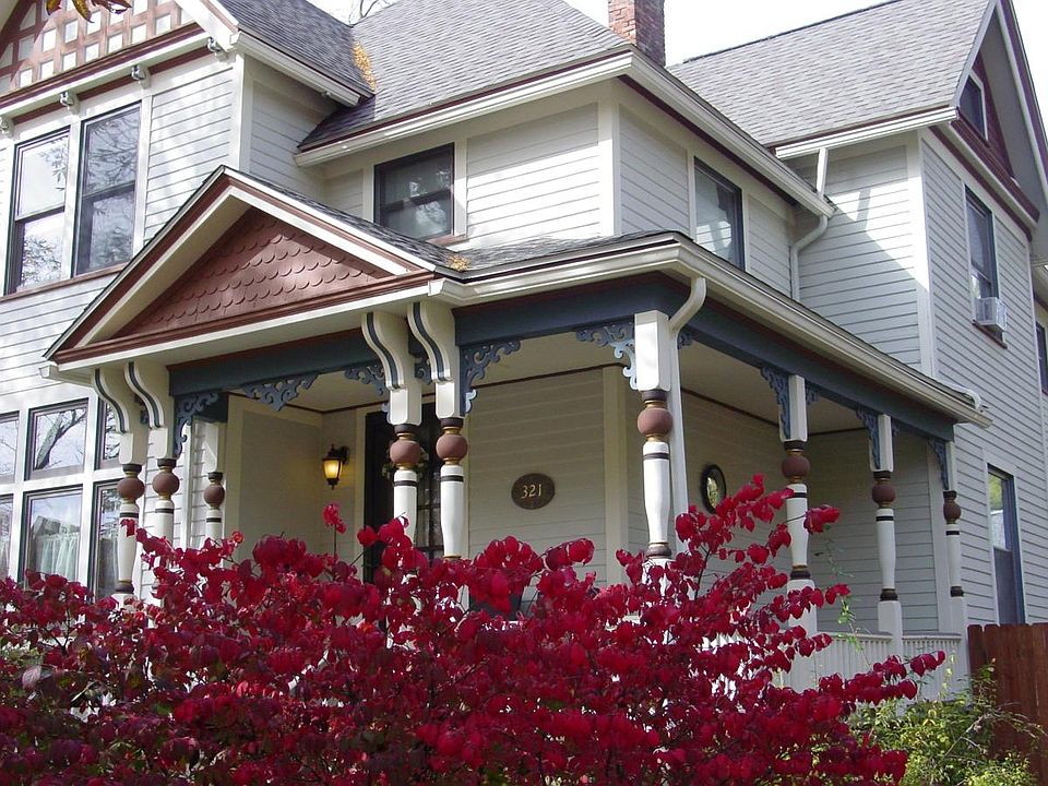 1st image of 321 S Granger St
