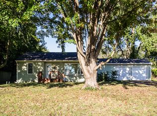 800 N Frandsen Rd, Independence, MO 64050