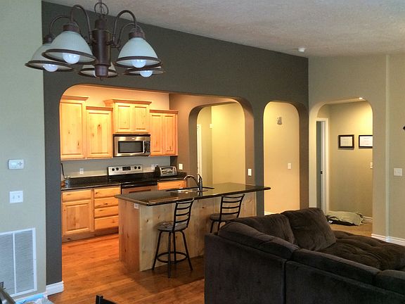 3rd image of 11773 S Currant Dr Unit 109