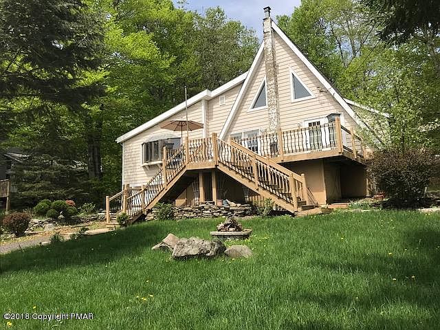 1st image of 2558 Waterfront Dr