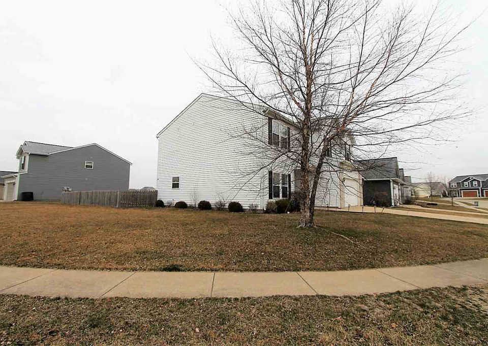 2nd image of 5409 Wilmington Cir