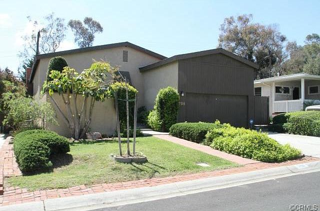 2nd image of 708 Calle De Arboles