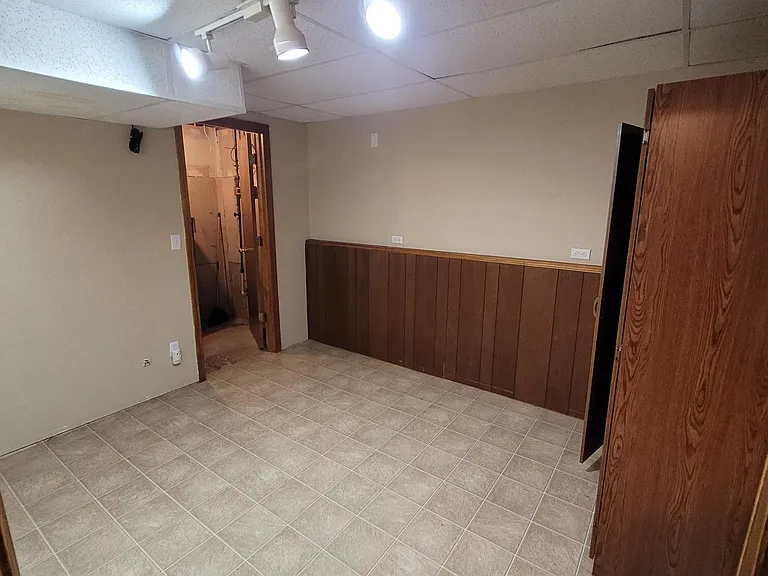 3951 W Tracy St — Photo 31