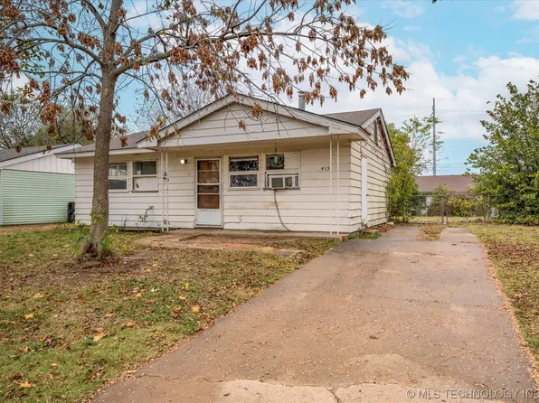 415 Mistletoe Ln, Bartlesville, OK 74003