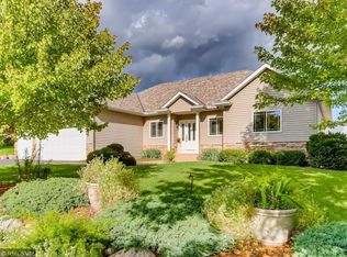 300 Bluffs Pkwy, Buffalo, MN 55313