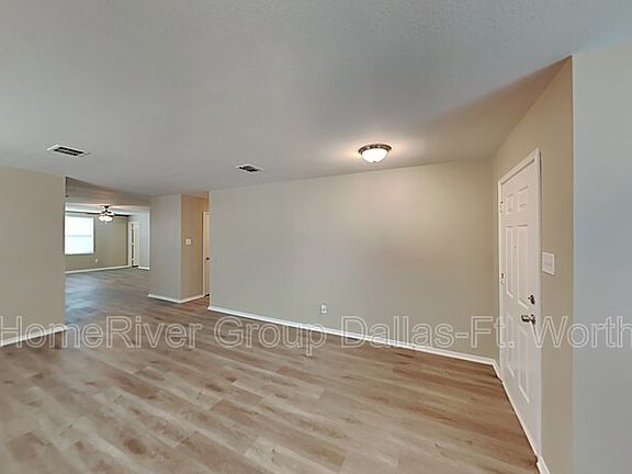 3rd image of 9236 Cheswick Dr #D