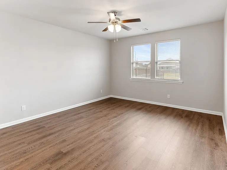 4518 Malbec Ave — Photo 4