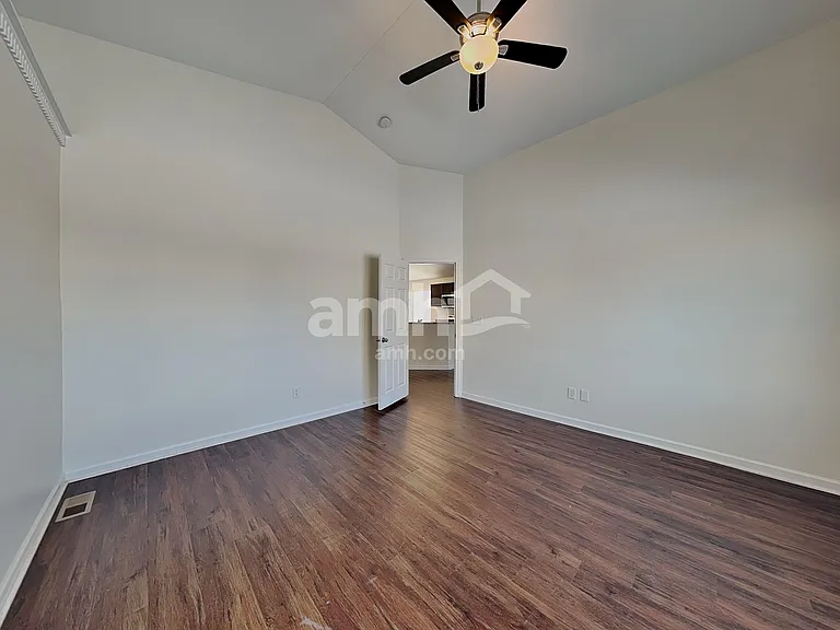 131 Boutot St — Photo 11