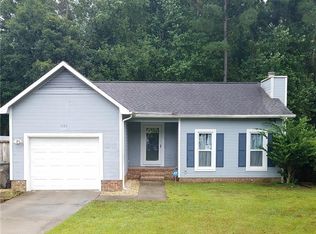 1083 Tyler Dr, Fayetteville, NC 28314