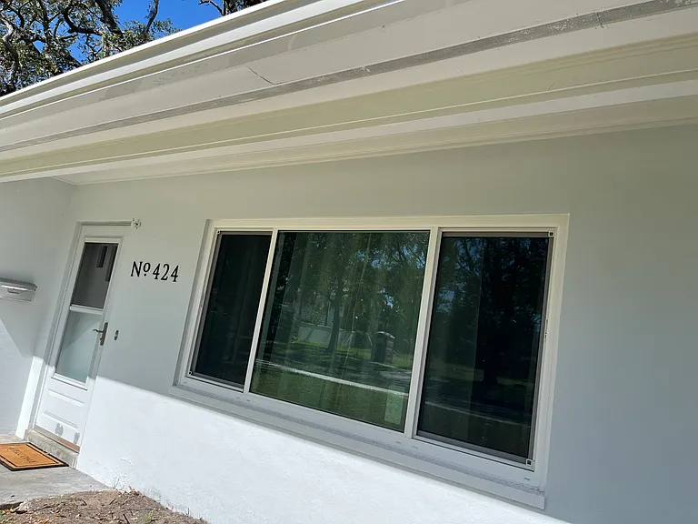 Magnolia Dr — Photo 3