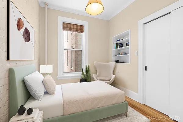 Sold by Compass | media 5