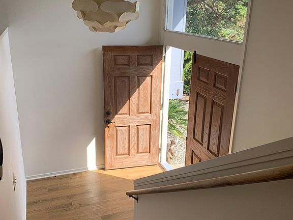5th image of 10 Egret Ct