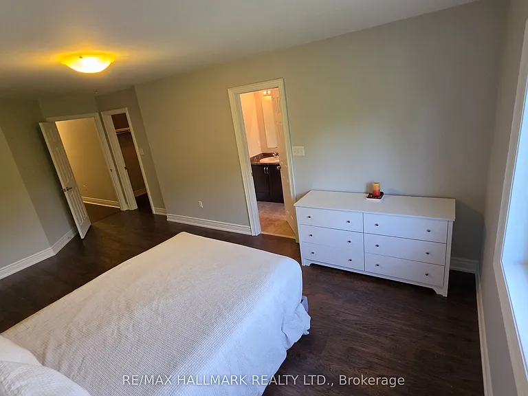 61 Collin Ct — Photo 36
