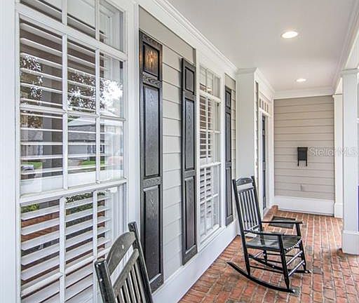 4th image of 2931 W Bayshore Ct