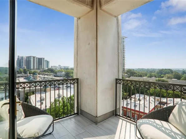 2828 Peachtree Rd NW APT 1002, Atlanta, GA 30305