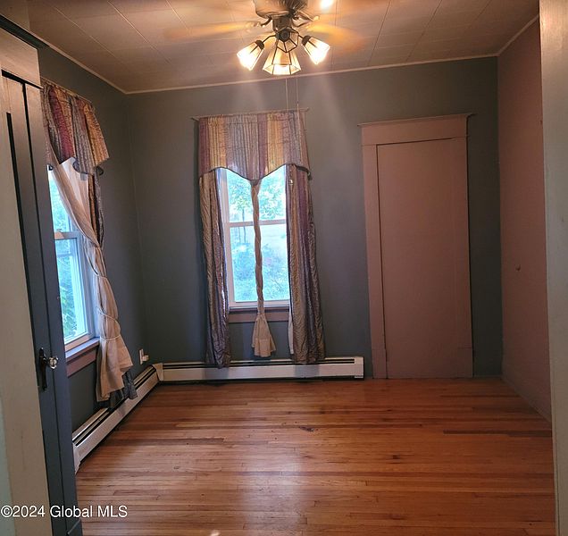 5th image of 8 Grandview Terrace
