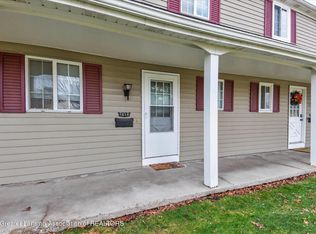 1614 Peppertree Ln, Lansing, MI 48912