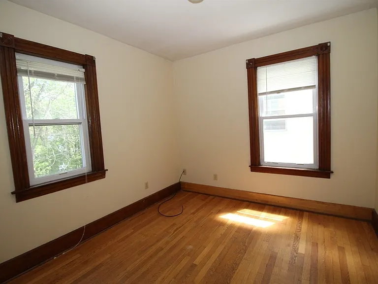 71 Ash St #1 — Photo 5