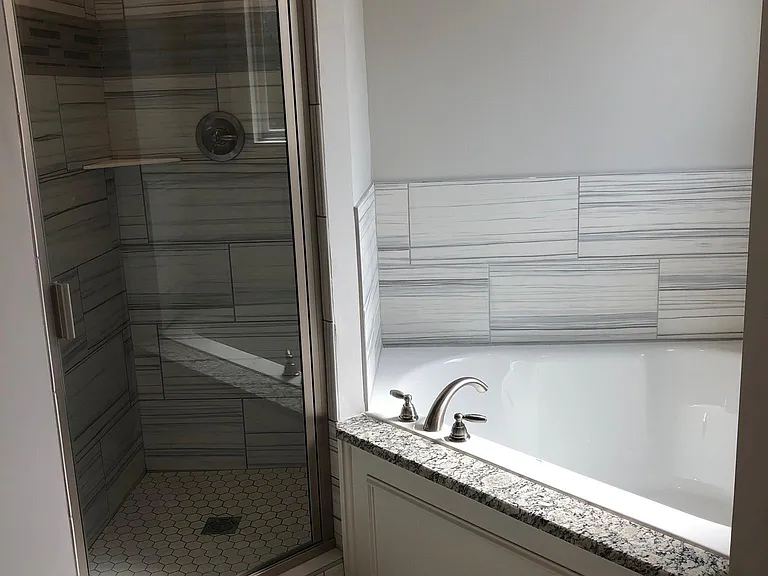 5026 Grand Ave — Photo 9