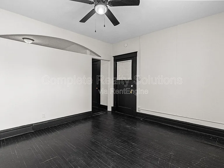 4301 S 38th St #2S — Photo 8