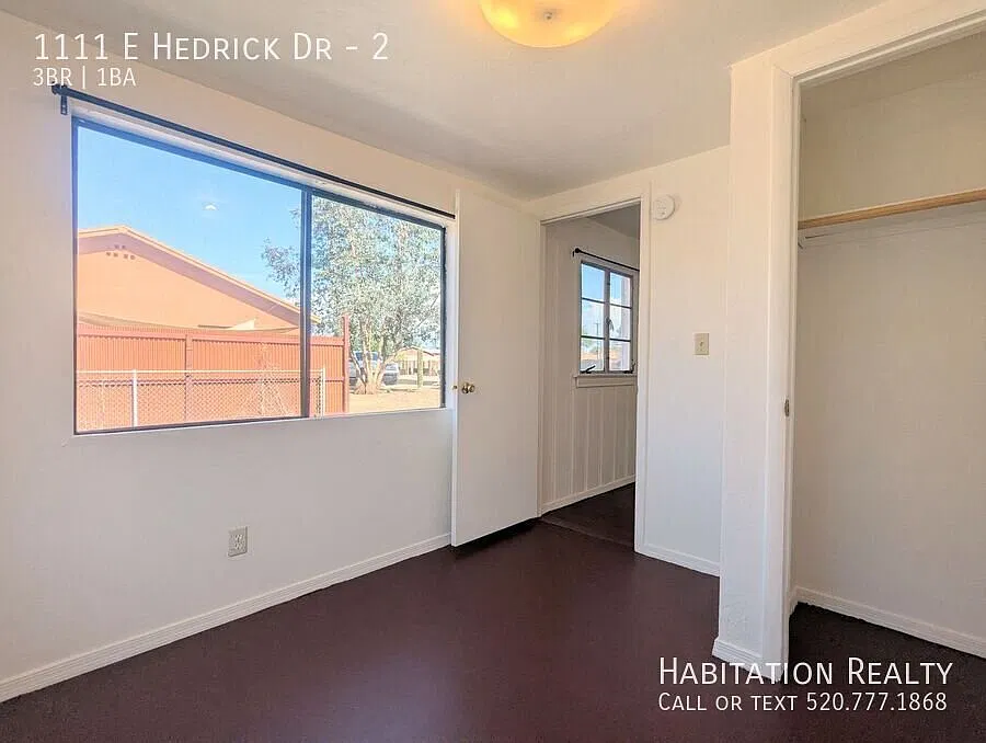 Spacious 3Bed/1Bath near Hedrick Acres, west of Mtn Ave Bike Path! — Photo 4