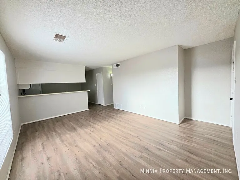 3007 W Louisiana Ave #9 — Photo 2