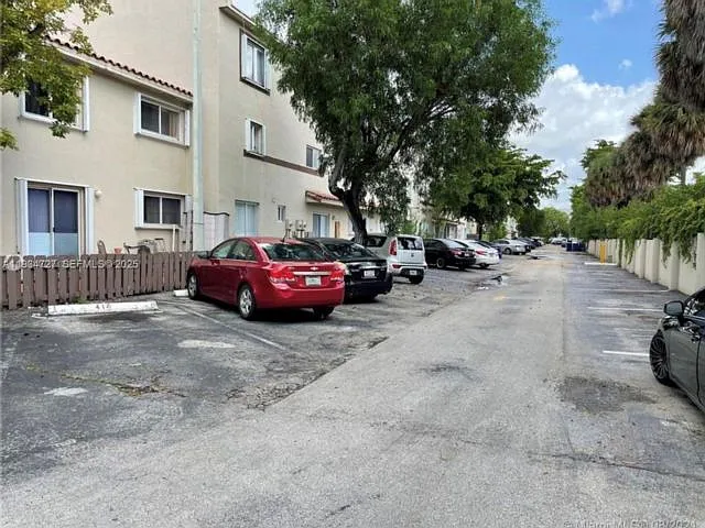 511 NW 82nd Ave — Photo 18