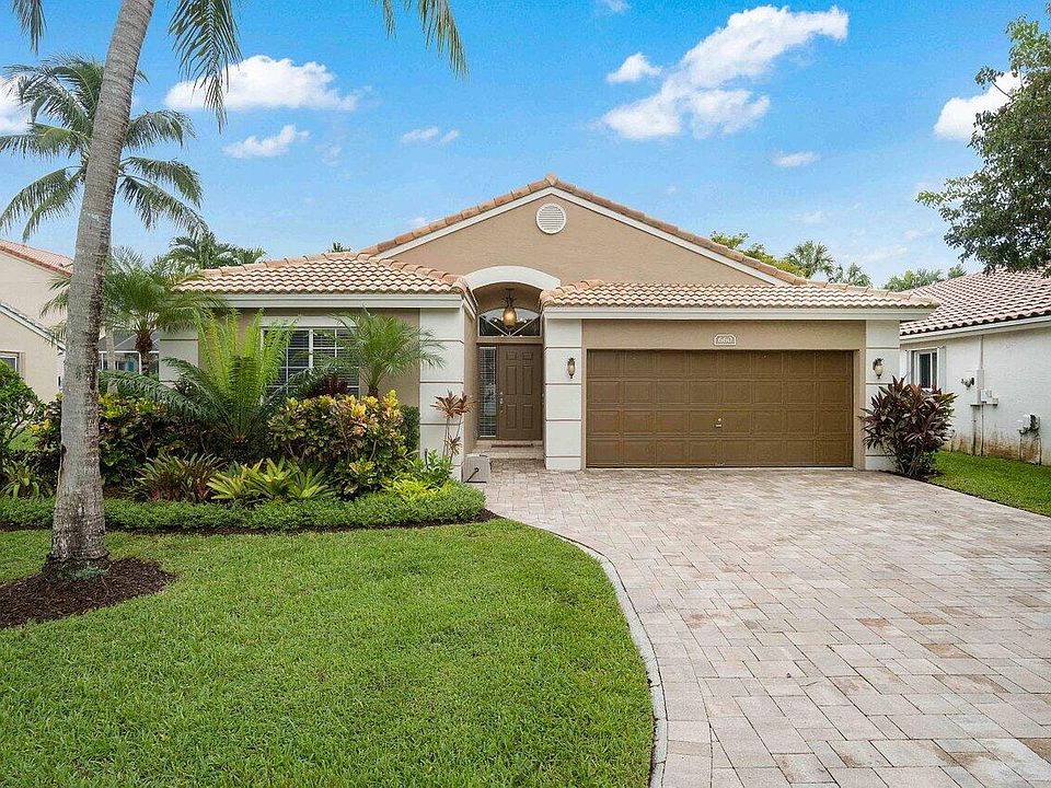 1st image of 660 NW 45th Avenue
