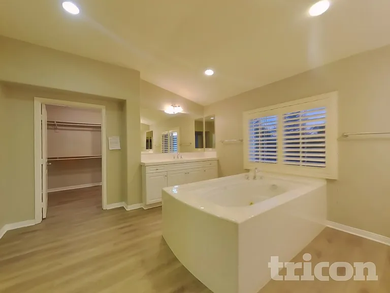41808 Davidson St — Photo 24