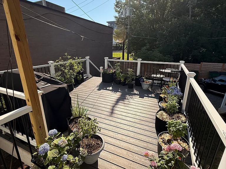 814 Lamar Ave — Photo 14