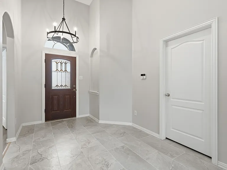 14710 Crystal Lake Dr — Photo 34