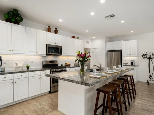 82395 Murray Canyon Dr, Indio, CA 92201