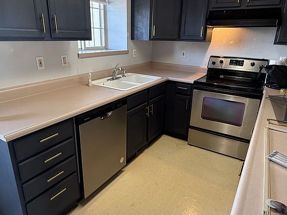 2nd image of 6845 Goldcrest Ct