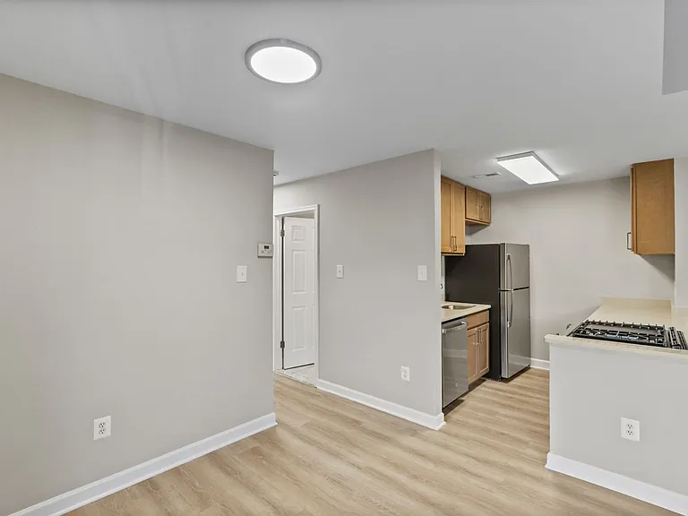 104 Mountain Rd #3A — Photo 3