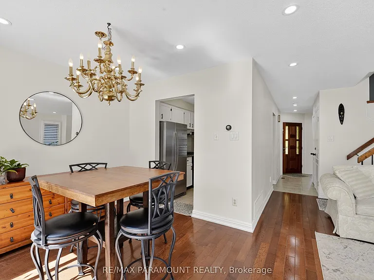 32 Fanshawe Dr — Photo 17