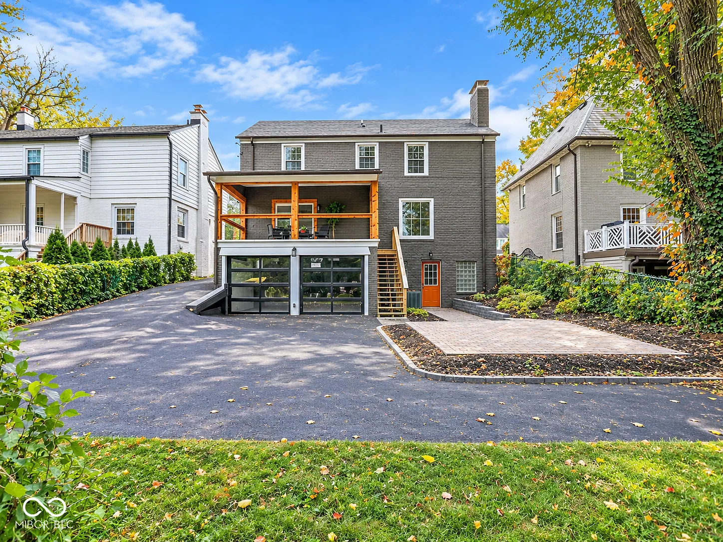 4 bed, 4.0 bath, 3244 sqft, $4,995 — Photo 4