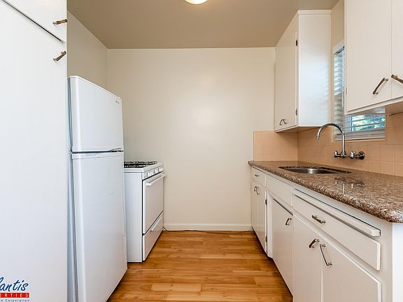 4th image of 2354 Pruneridge Ave #1
