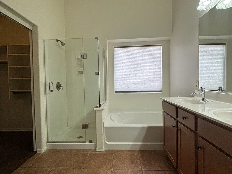 5305 W Olivine Dr — Photo 14