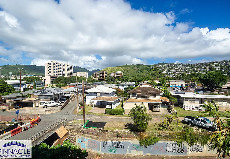 2860 Waialae Ave #302 — Photo 9