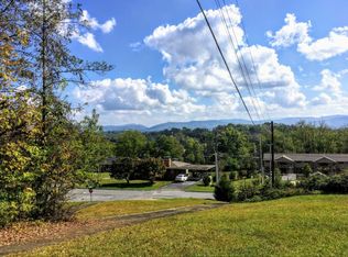 151 E Highland Rd, Johnson City, TN 37601