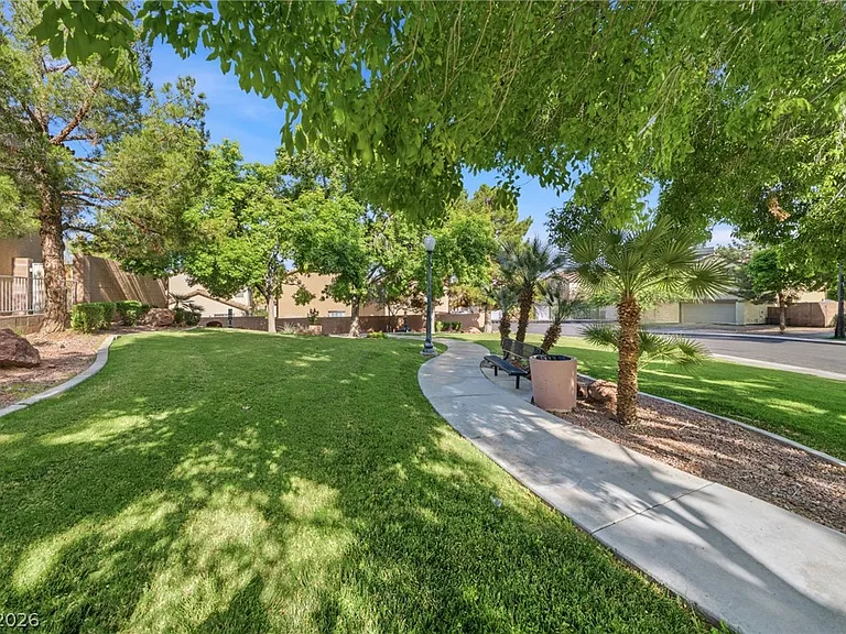 9021 Spirit Canyon Ave — Photo 27
