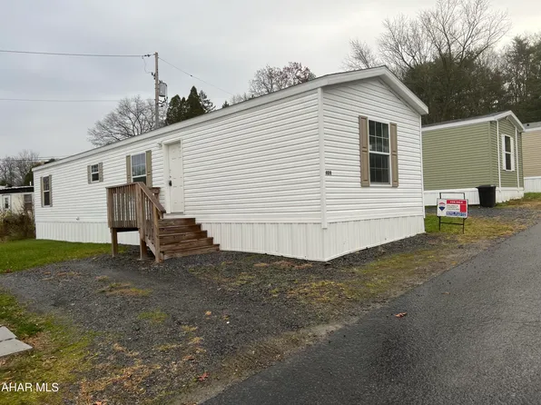 409 Rhett Ln, Altoona, PA 16602
