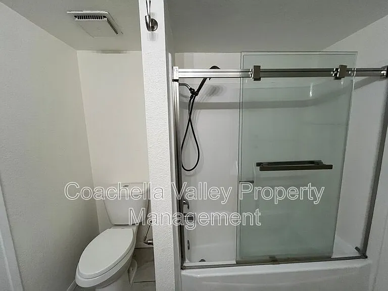433 Bradshaw Ln #53 — Photo 8