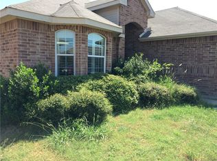 328 Creekside Way, Waxahachie, TX 75165