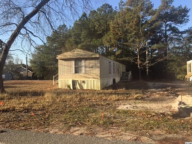 2nd image of 1029 Blossom St
