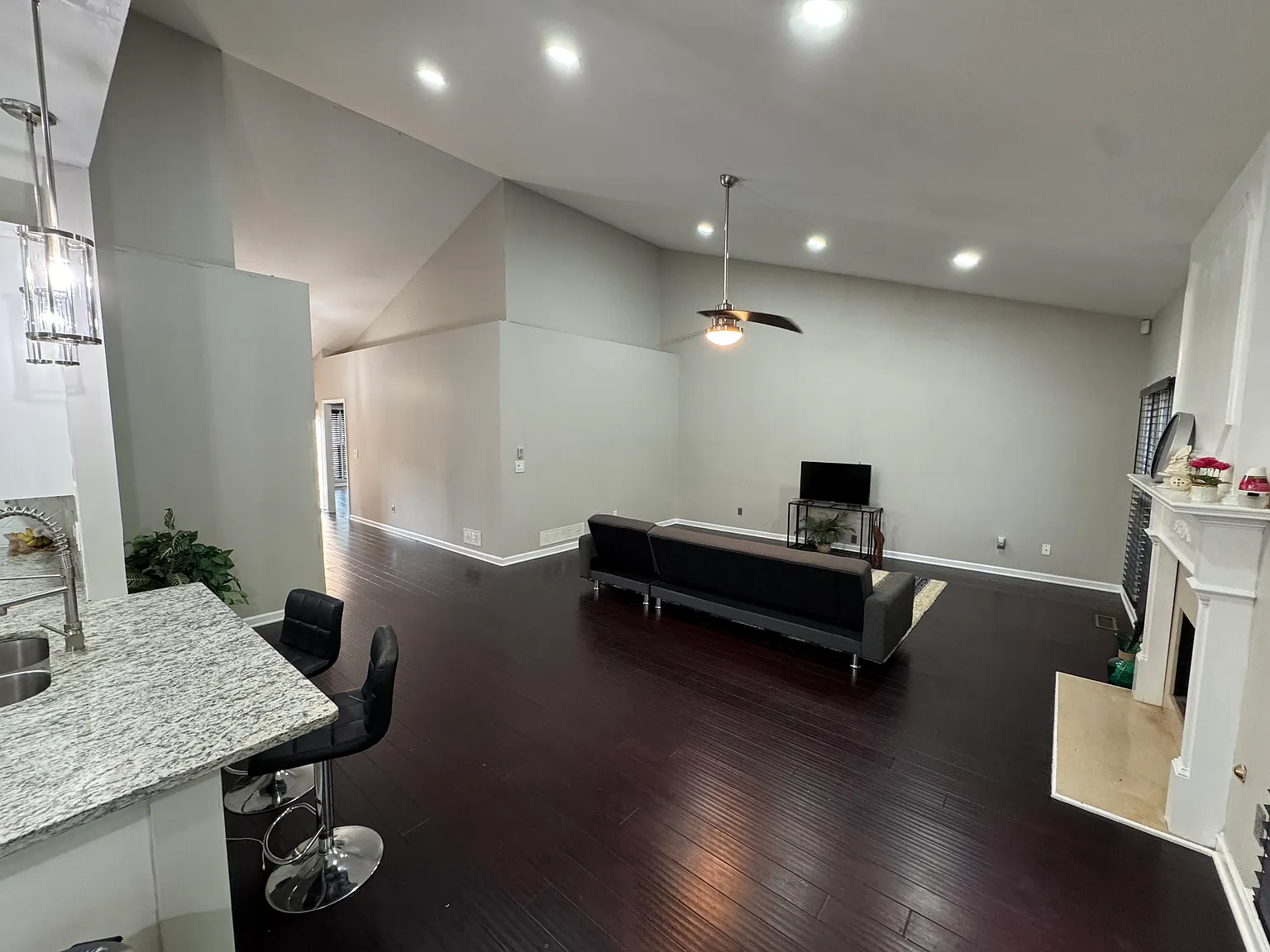 3100 Royal Creek Way — Photo 2
