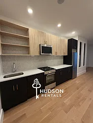 52 Grace Street, #2R